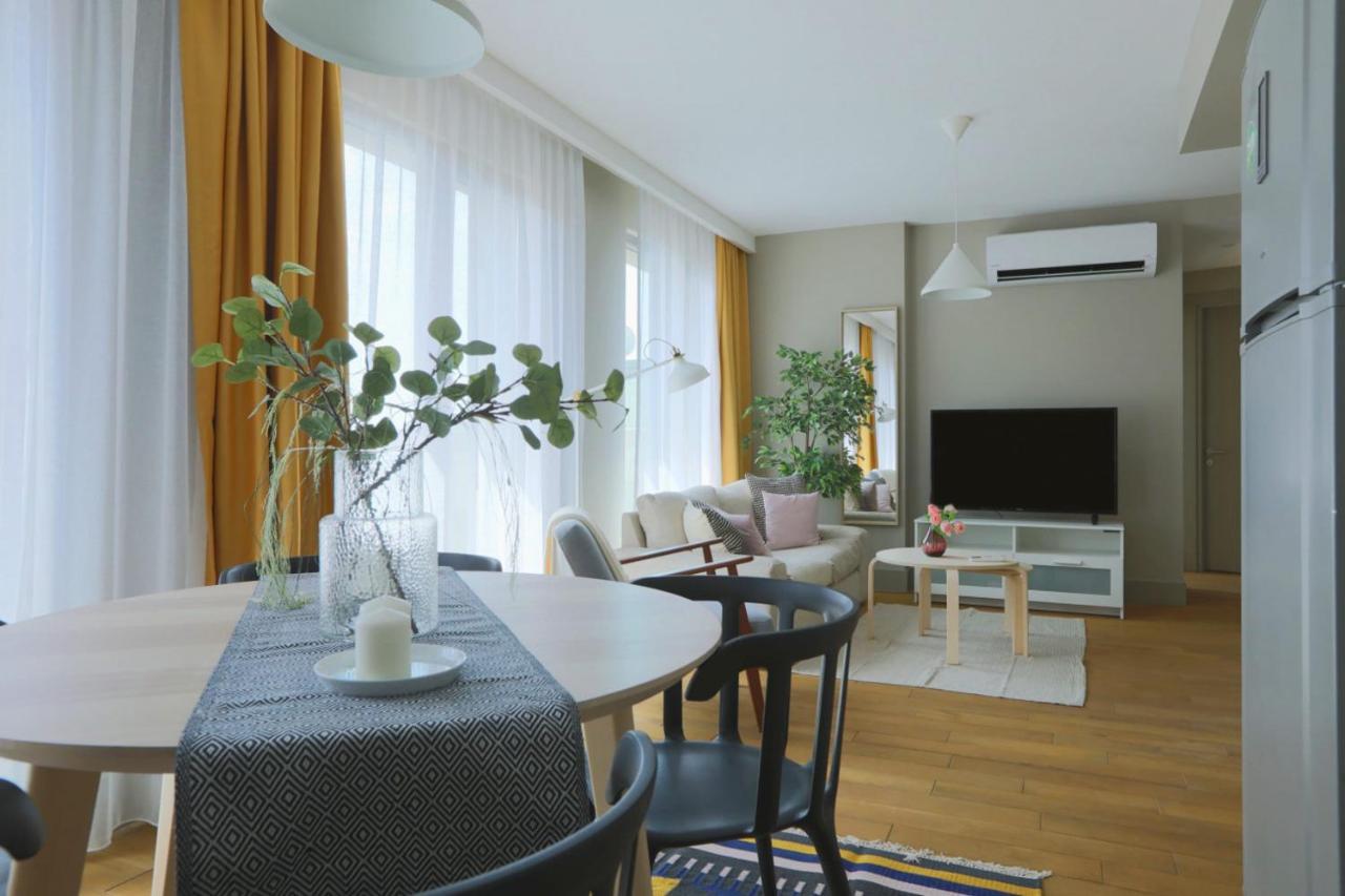Excellent Flat W 360 Bosphorus View In Cihangir Istanbul Eksteriør billede
